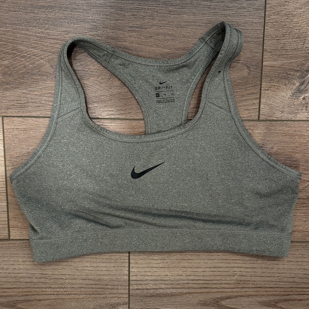 Nike Women's Gray Sports Bra  XL
